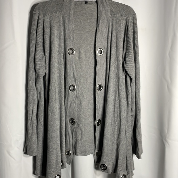 Plus size Star grey open front cardigan with silver grommets. - Picture 2 of 9
